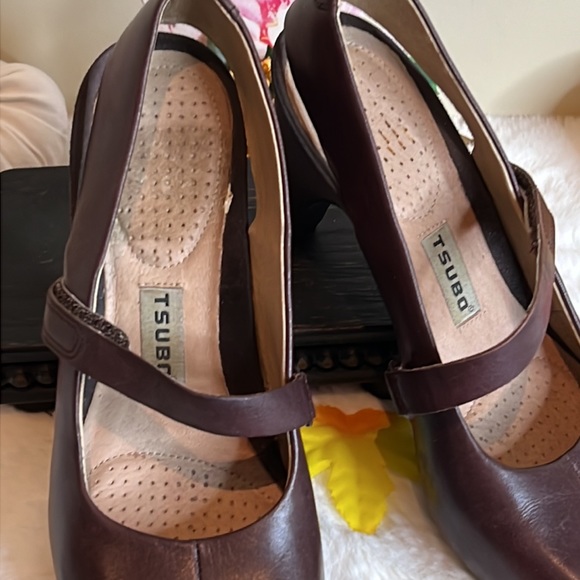 TSUBO Mary Jane Suede Style Heel with Velcro Strap. #71 - Picture 2 of 8
